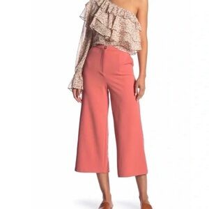 Good Luck Gem Coral Cropped Pants